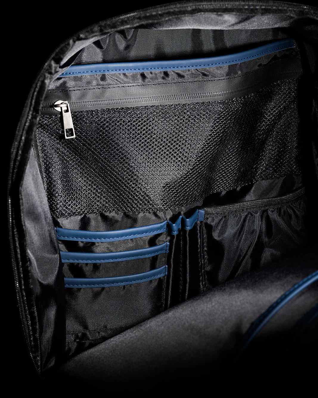 De Backpack - Navy - Bagga | LAB10STREETWEAR