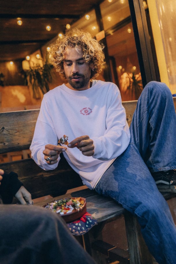 Feel Amazing Longsleeve - Paper White - Surf.inc | LAB10STREETWEAR