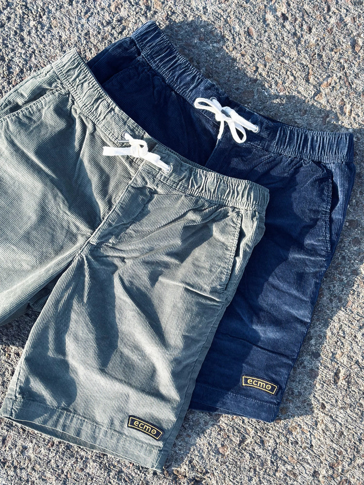 Corduroy Badge Shorts - Groen - Ecmo | LAB10STREETWEAR