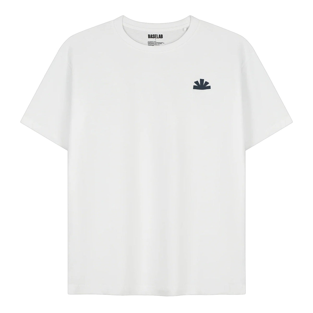 Off-white t-shirt met rode print op de achterkant