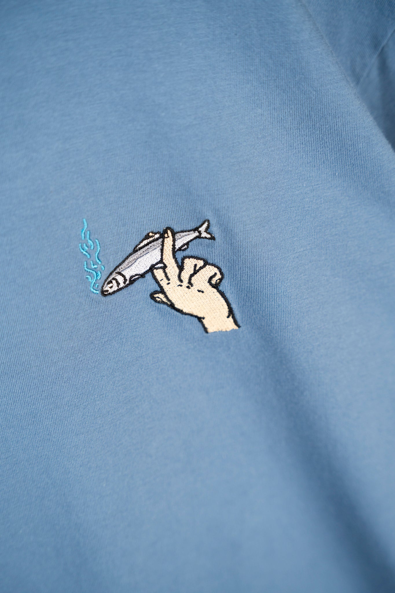 Mini Smoking Fish Hand T-Shirt - Bering Sea - Lakor | LAB10STREETWEAR