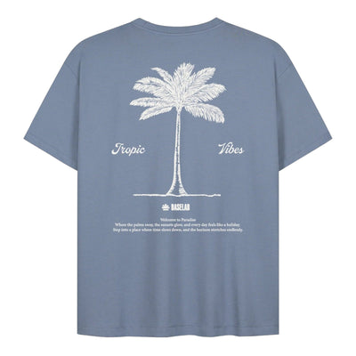 Lichtblauw T-shirt met rugprint van palmbomen en tekst Tropic Vibes