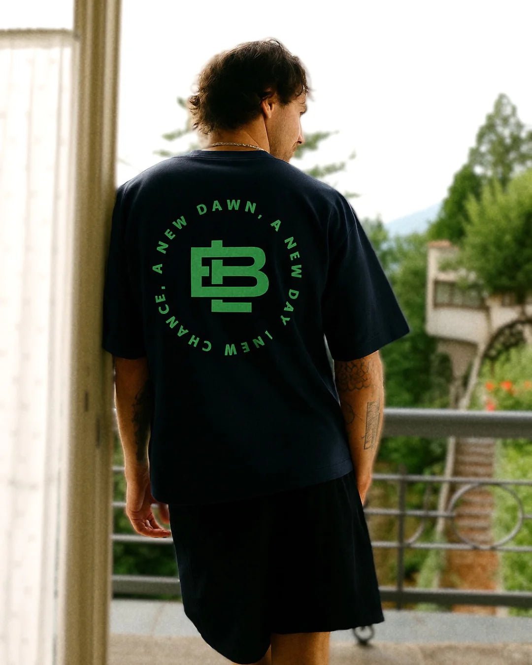 Circle T-Shirt - Zwart - Baselab | LAB10STREETWEAR