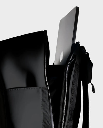 De Backpack - Black - Bagga | LAB10STREETWEAR