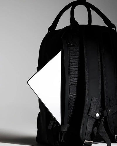 De Backpack - Black - Bagga | LAB10STREETWEAR