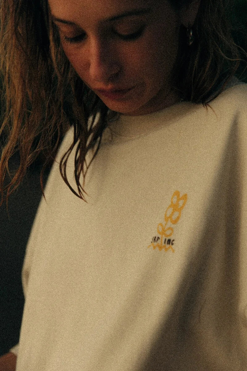 Power Flower Tee - Dirty White - Surf.inc | LAB10STREETWEAR