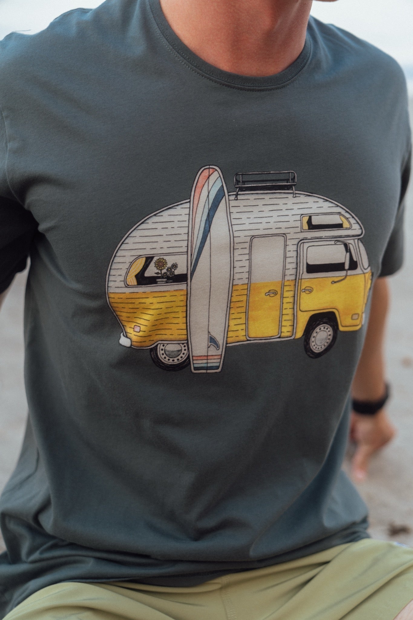 Sun Camper T-Shirt - Urban Chic - Lakor | LAB10STREETWEAR